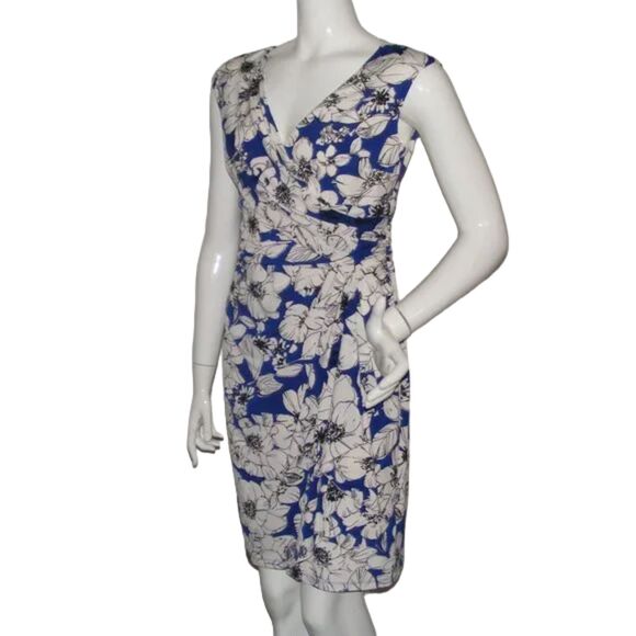 CHAPS Dress, PM/Petite, Blue Floral, Gathered Hip, Sleeveless, Pullover - Picture 3 of 11